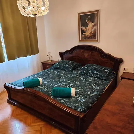 شقة Haus Apartman Roberta لابين